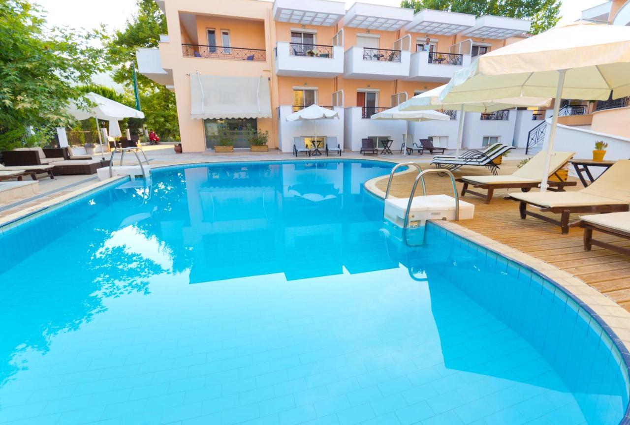 לימנאס Hotel Filia מראה חיצוני תמונה